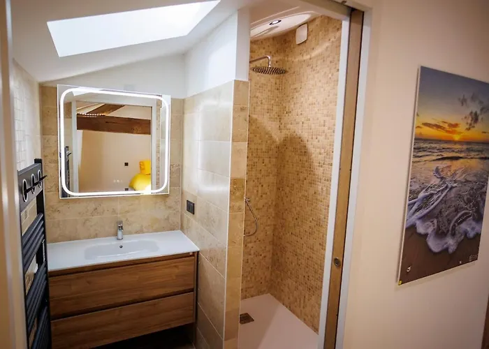 Magnifique Longére Charentaise Pmr Piscine Sauna